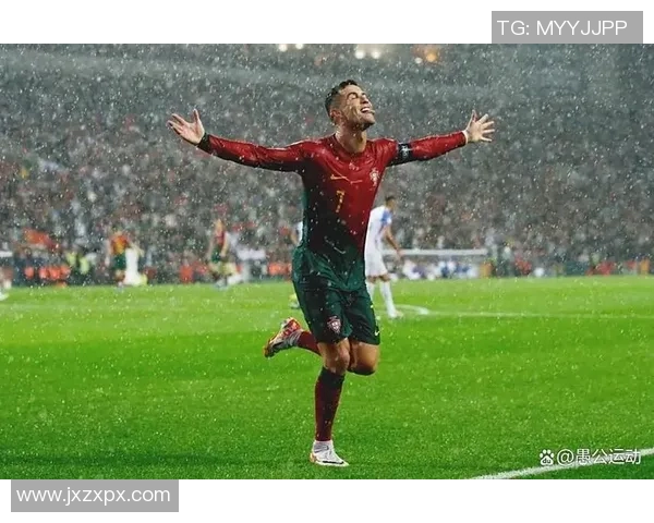 足球球星在中国的影响力与文化传播:从梅西到C罗的足坛征程 足球球星在中国的影响力与文化传播:从梅西到C罗的足坛征程